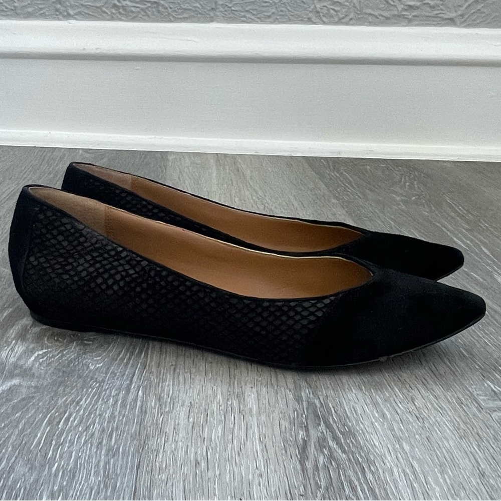 Trask Pointed Black Suede Flats Size 9M